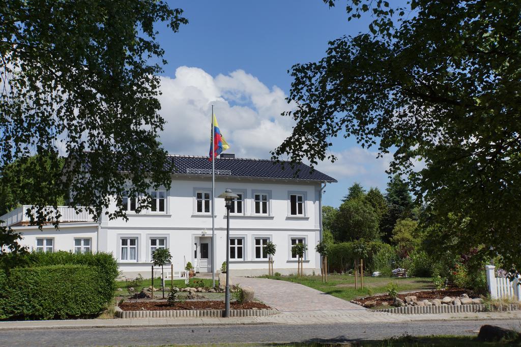 Haus Buddenbrock Auf Ruegen Wiek auf Rügen Eksteriør bilde